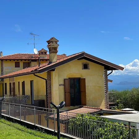 La Dolce Vista Apartment *